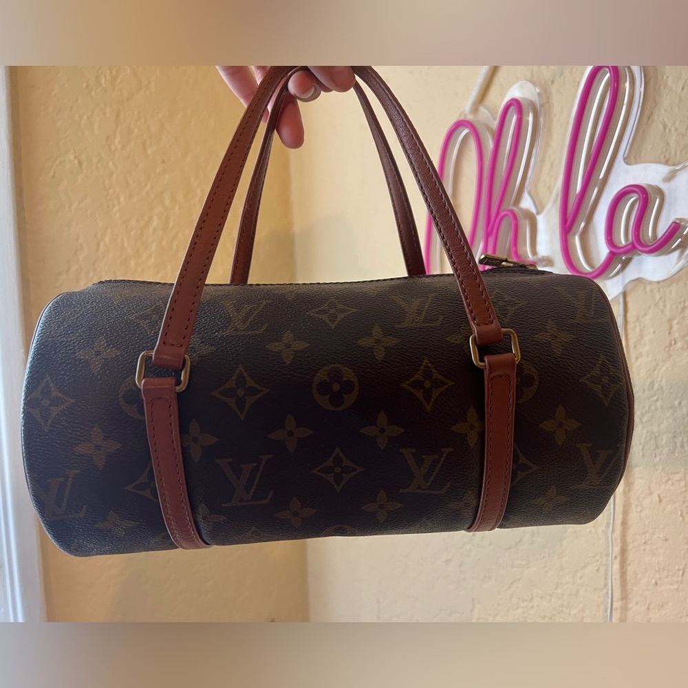 Louis Vuitton papillon bag
